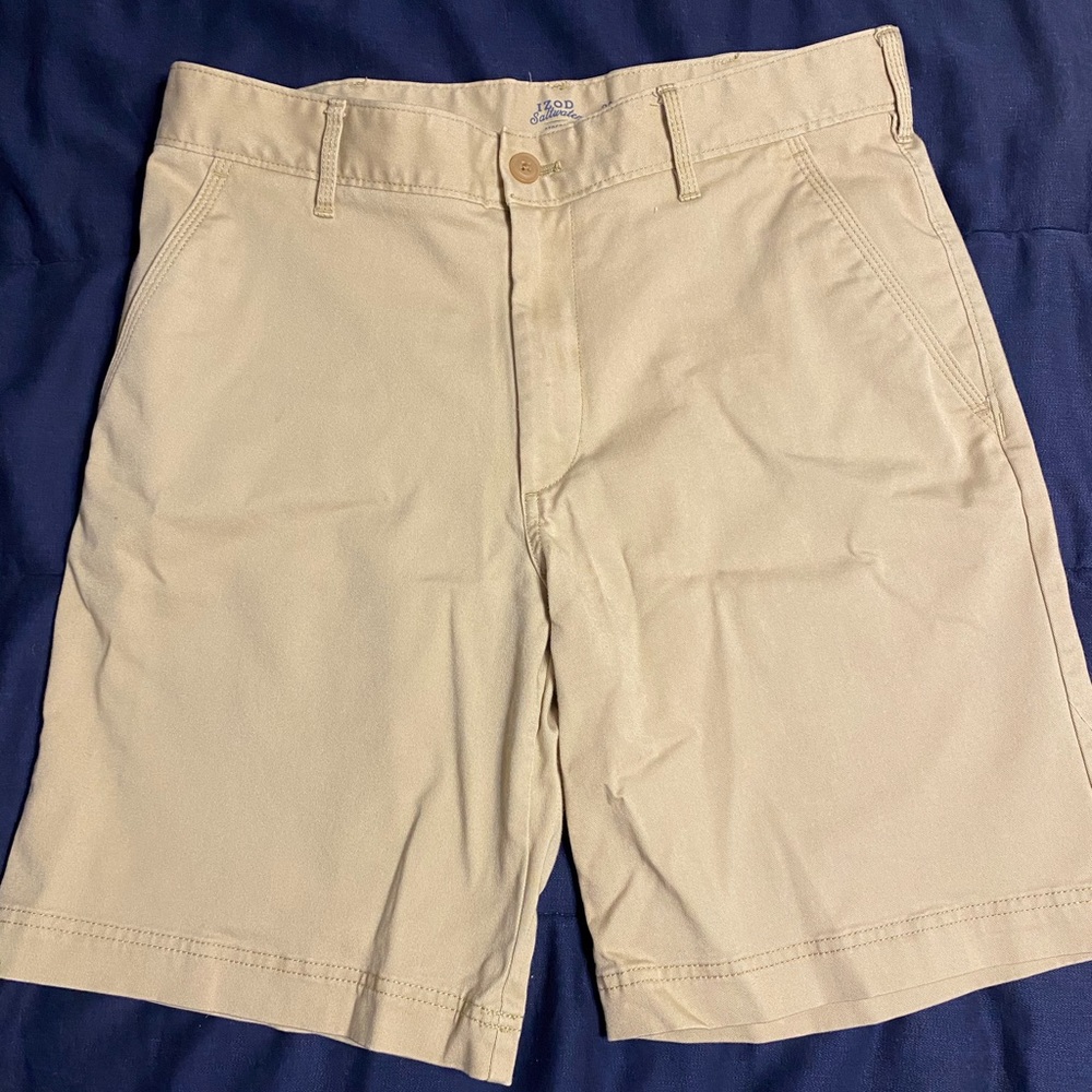 Izod Khaki Saltwater Men’s Shorts